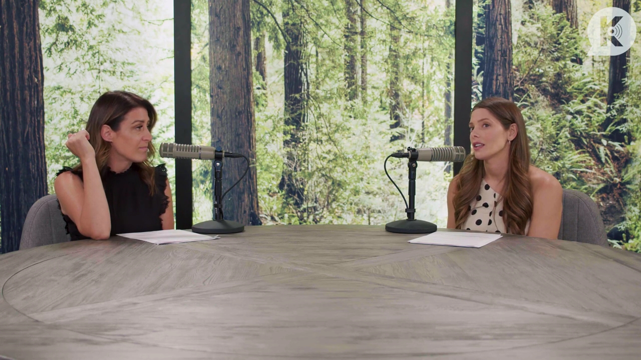 Ashley-Greene-dot-nl_TheTwilightEffect-BreakingDawnPart2-RewatchPart2of3-0317.jpg