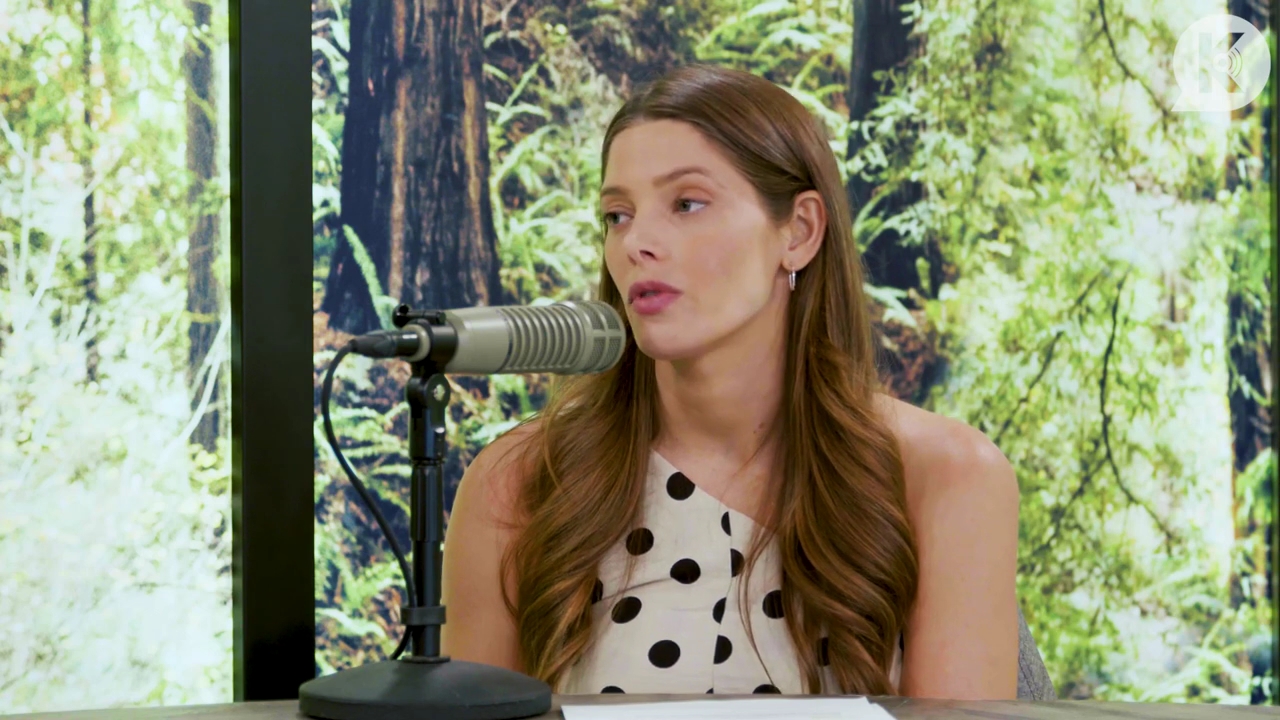 Ashley-Greene-dot-nl_TheTwilightEffect-BreakingDawnPart2-RewatchPart2of3-0321.jpg Ashley-Greene-dot-nl_TheTwilightEffect-BreakingDawnPart2-RewatchPart2of3-0321.jpg