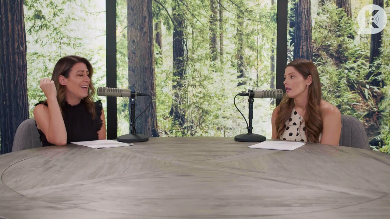 Ashley-Greene-dot-nl_TheTwilightEffect-BreakingDawnPart2-RewatchPart2of3-0325.jpg