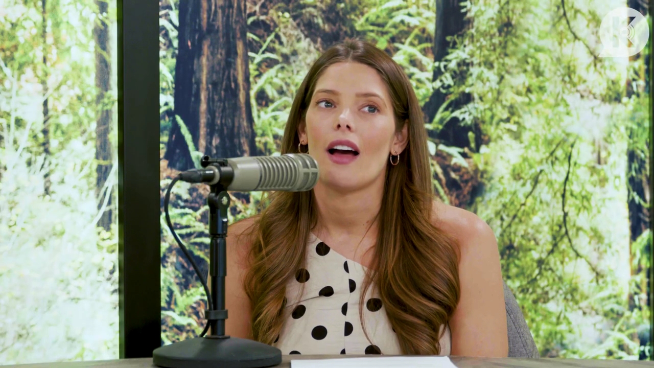 Ashley-Greene-dot-nl_TheTwilightEffect-BreakingDawnPart2-RewatchPart2of3-0455.jpg Ashley-Greene-dot-nl_TheTwilightEffect-BreakingDawnPart2-RewatchPart2of3-0455.jpg