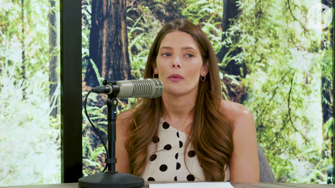 Ashley-Greene-dot-nl_TheTwilightEffect-BreakingDawnPart2-RewatchPart2of3-0456.jpg Ashley-Greene-dot-nl_TheTwilightEffect-BreakingDawnPart2-RewatchPart2of3-0456.jpg