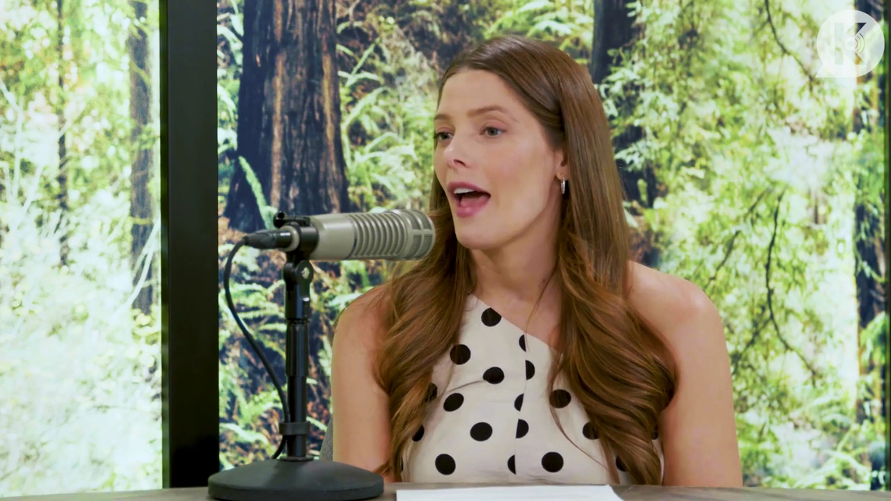 Ashley-Greene-dot-nl_TheTwilightEffect-BreakingDawnPart2-RewatchPart2of3-0483.jpg Ashley-Greene-dot-nl_TheTwilightEffect-BreakingDawnPart2-RewatchPart2of3-0483.jpg