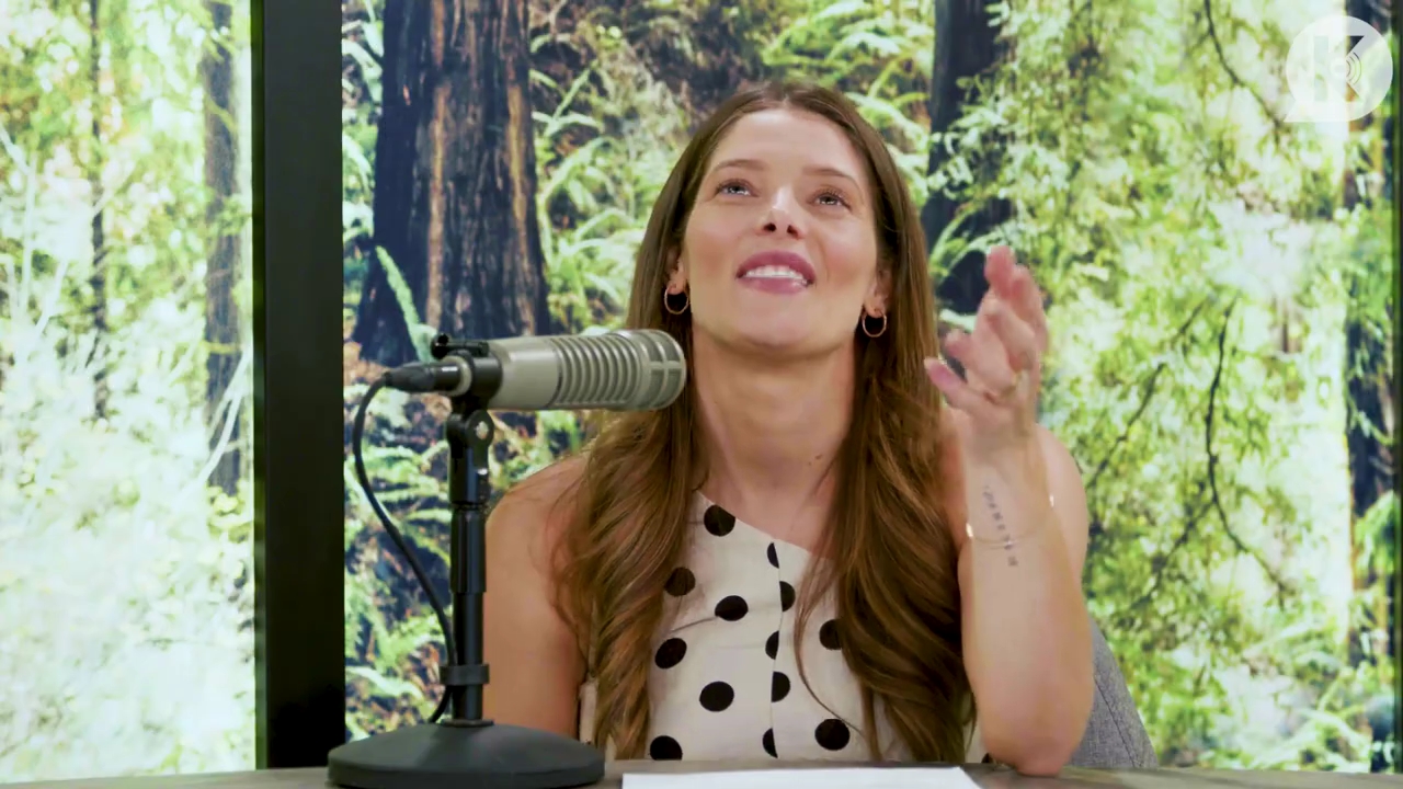 Ashley-Greene-dot-nl_TheTwilightEffect-BreakingDawnPart2-RewatchPart2of3-0554.jpg Ashley-Greene-dot-nl_TheTwilightEffect-BreakingDawnPart2-RewatchPart2of3-0554.jpg