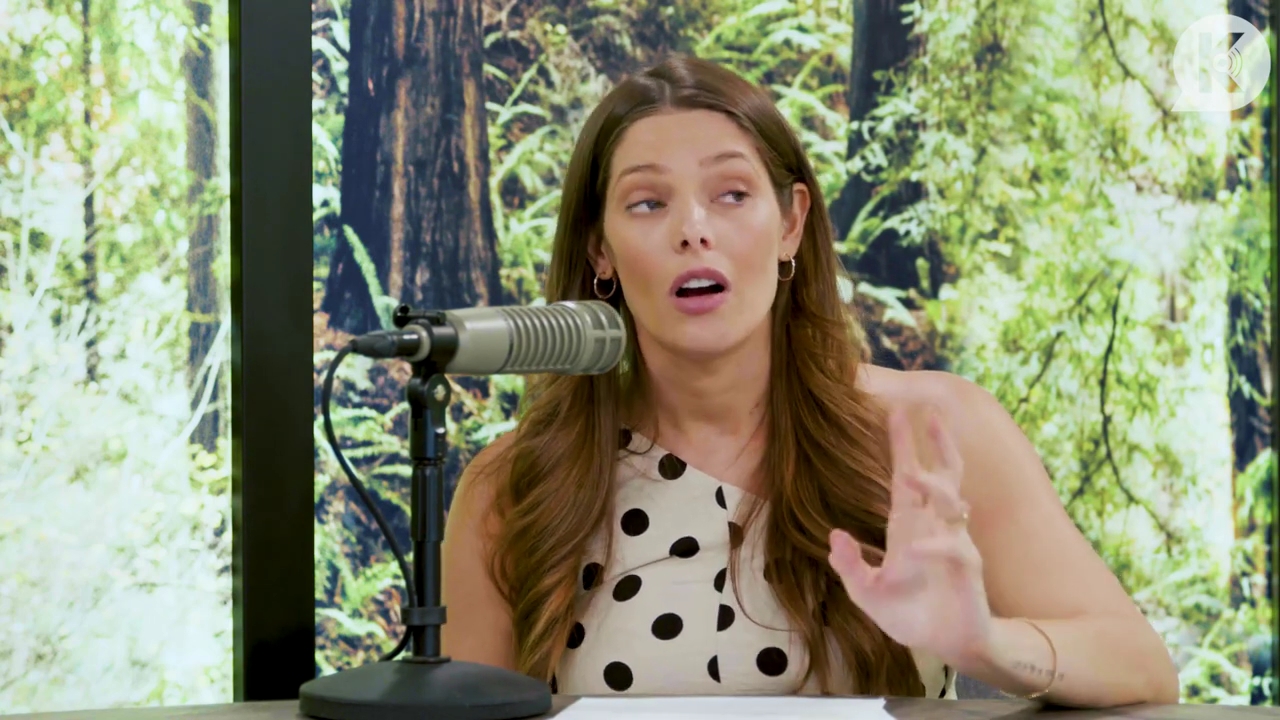 Ashley-Greene-dot-nl_TheTwilightEffect-BreakingDawnPart2-RewatchPart2of3-0666.jpg