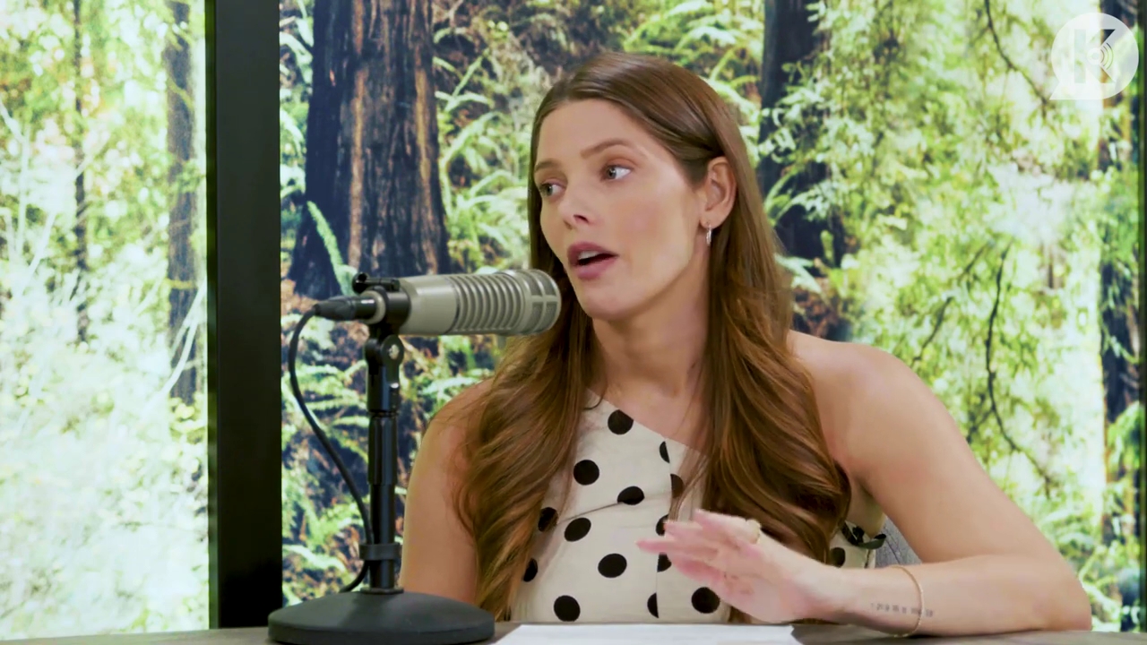 Ashley-Greene-dot-nl_TheTwilightEffect-BreakingDawnPart2-RewatchPart2of3-0679.jpg