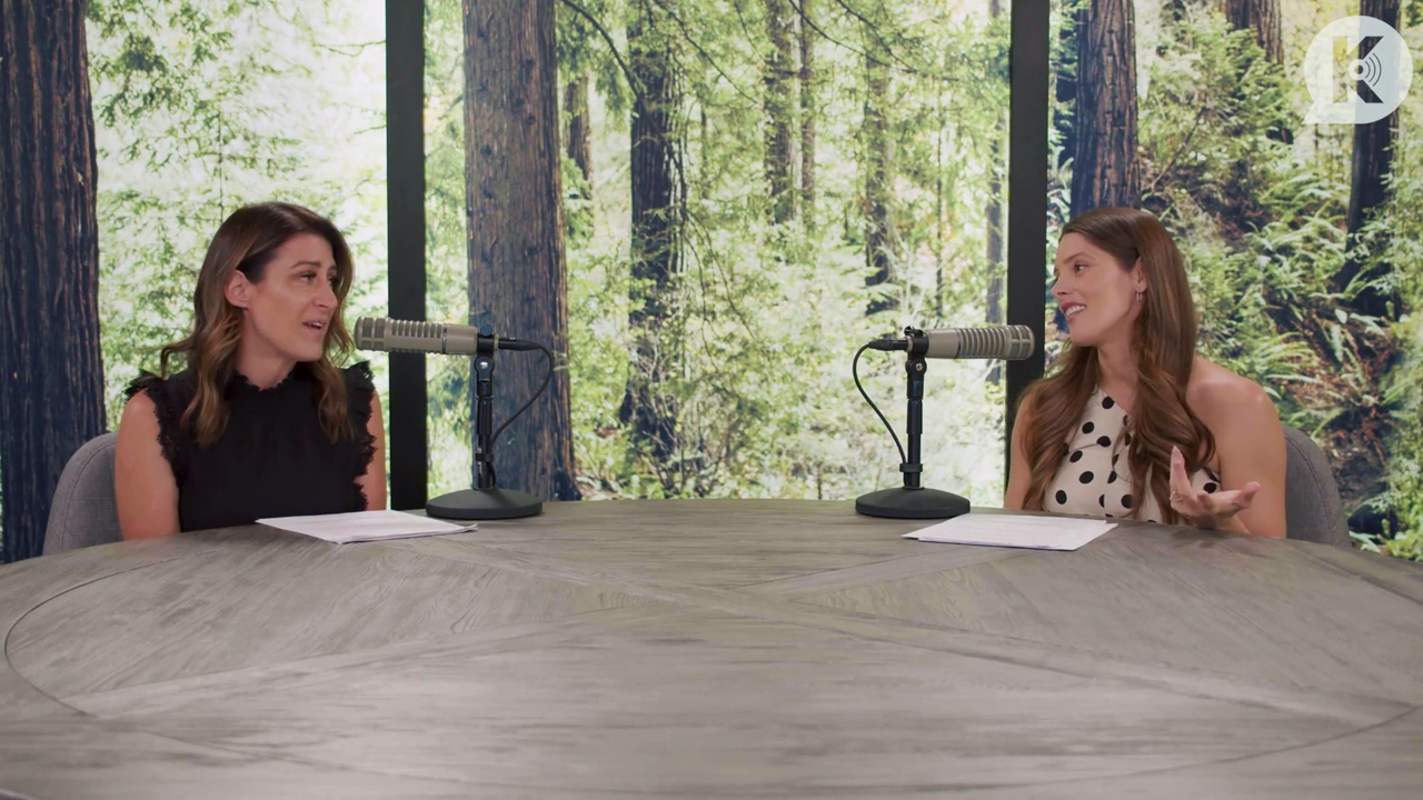 Ashley-Greene-dot-nl_TheTwilightEffect-BreakingDawnPart2-RewatchPart2of3-0715.jpg