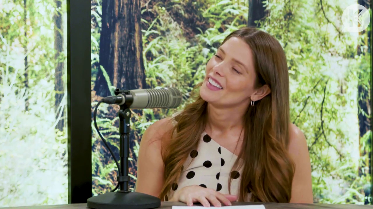 Ashley-Greene-dot-nl_TheTwilightEffect-BreakingDawnPart2-RewatchPart2of3-0793.jpg Ashley-Greene-dot-nl_TheTwilightEffect-BreakingDawnPart2-RewatchPart2of3-0793.jpg