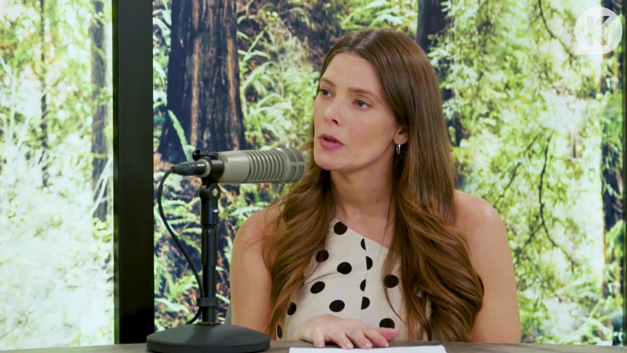 Ashley-Greene-dot-nl_TheTwilightEffect-BreakingDawnPart2-RewatchPart2of3-0803.jpg Ashley-Greene-dot-nl_TheTwilightEffect-BreakingDawnPart2-RewatchPart2of3-0803.jpg