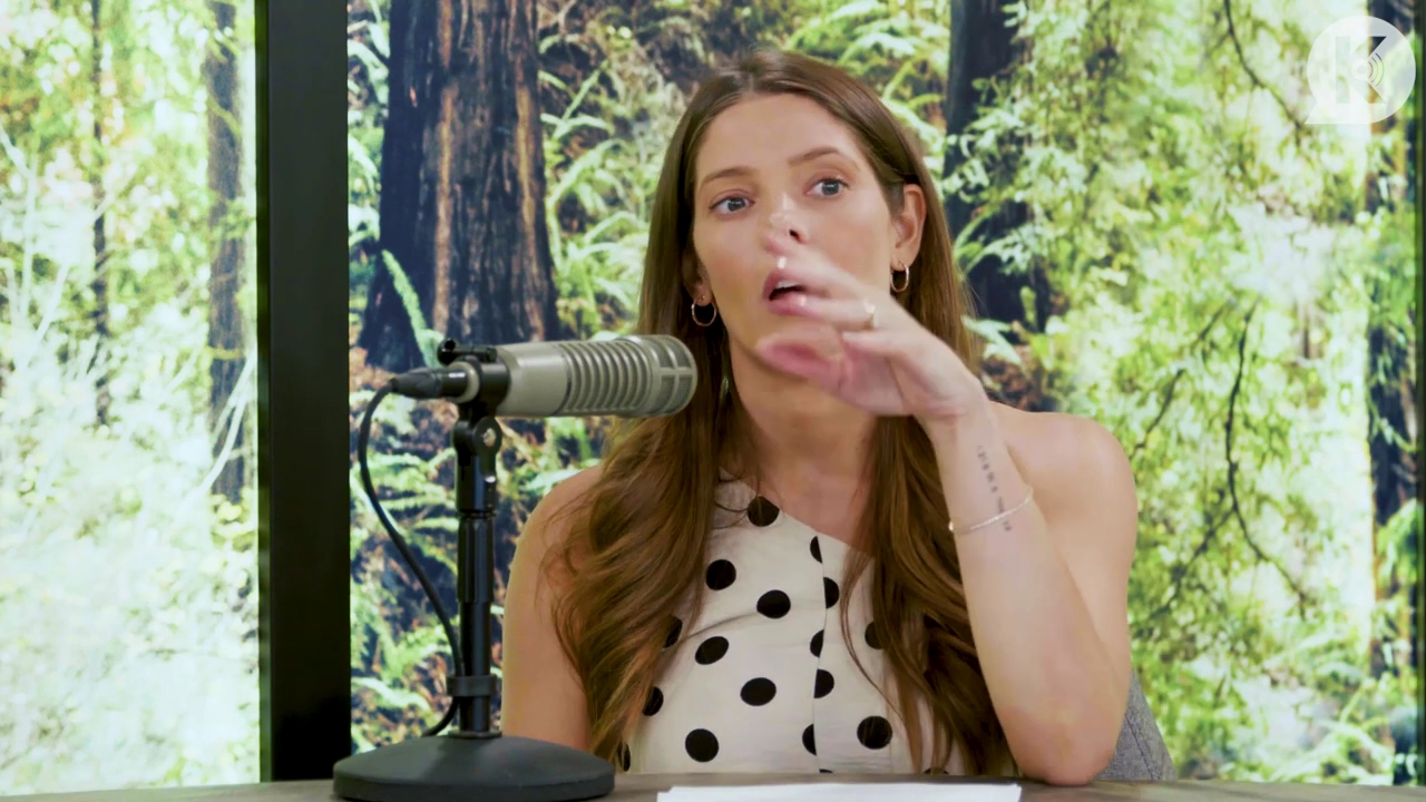 Ashley-Greene-dot-nl_TheTwilightEffect-BreakingDawnPart2-RewatchPart2of3-0829.jpg