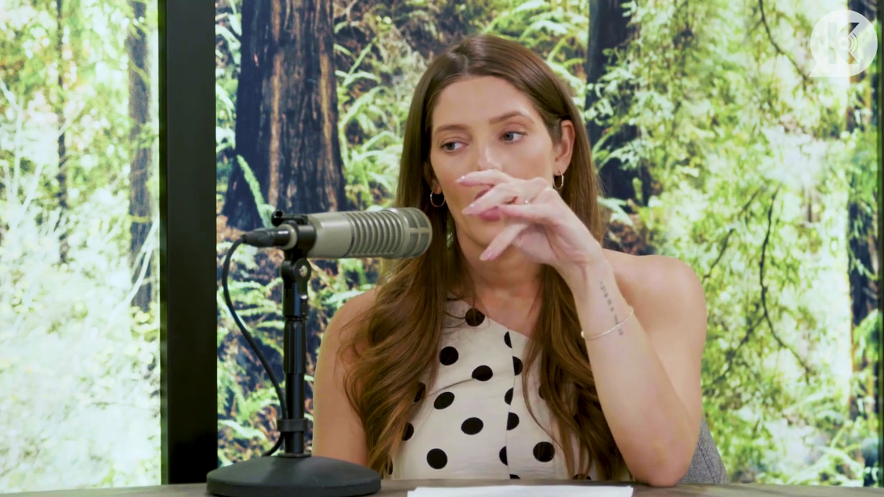 Ashley-Greene-dot-nl_TheTwilightEffect-BreakingDawnPart2-RewatchPart2of3-0831.jpg Ashley-Greene-dot-nl_TheTwilightEffect-BreakingDawnPart2-RewatchPart2of3-0831.jpg