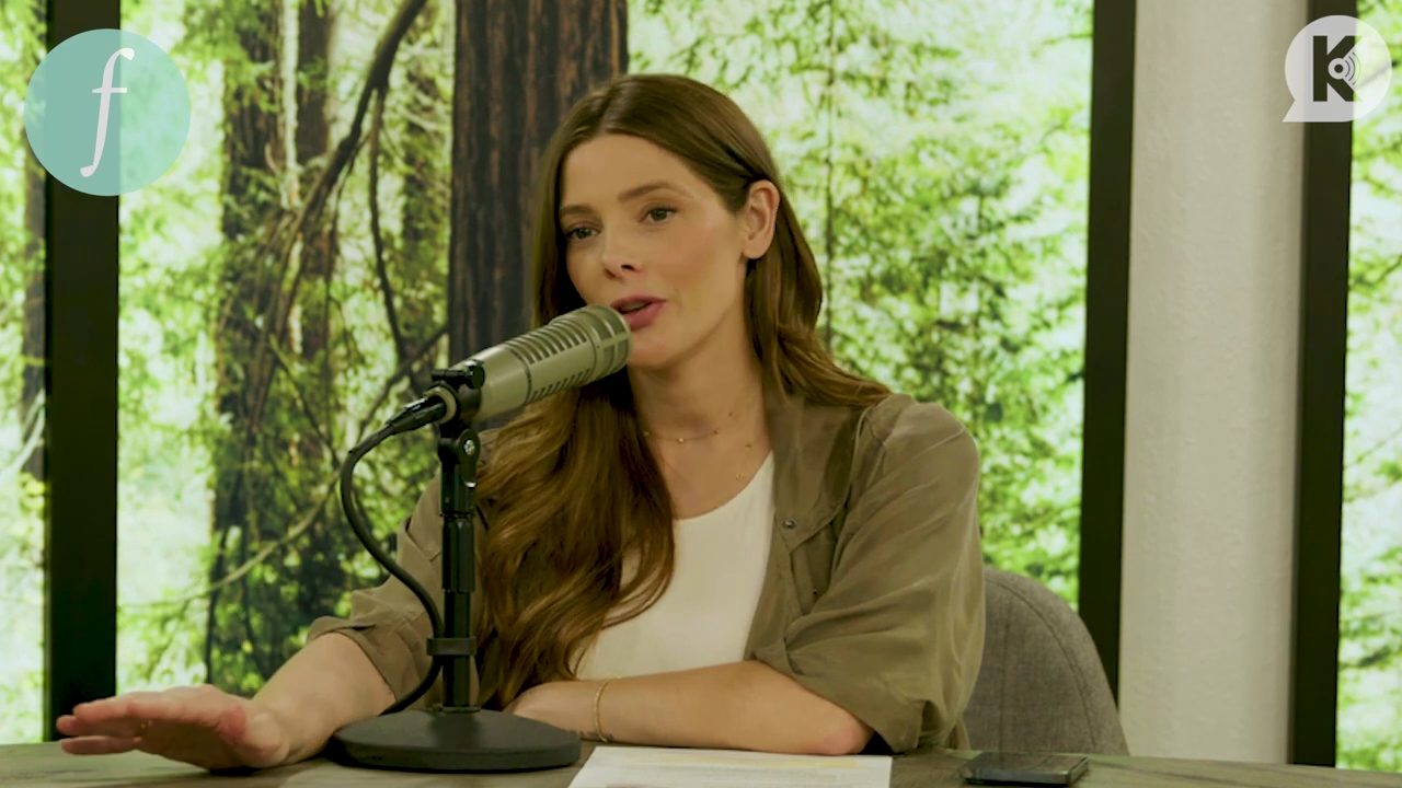 Ashley-Greene-dot-nl_TheTwilightEffect-BreakingDawnPart2-RewatchPart2of3-0942.jpg