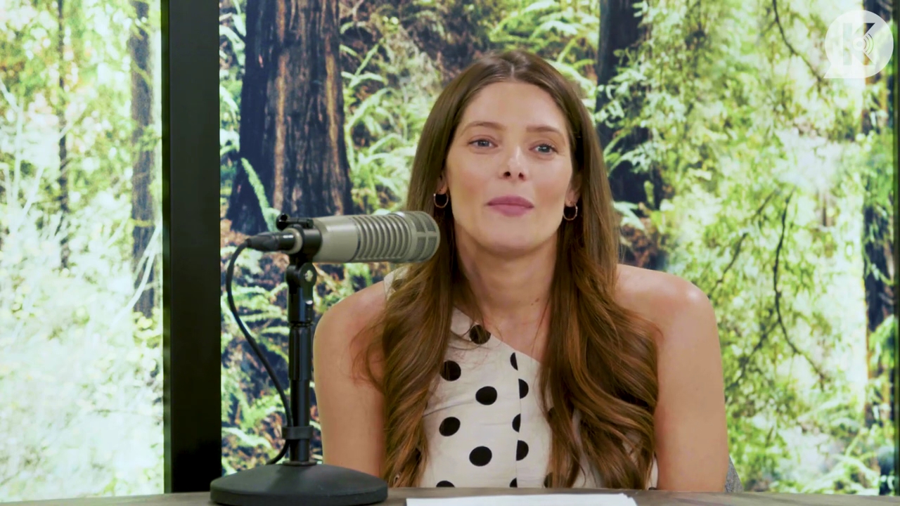 Ashley-Greene-dot-nl_TheTwilightEffect-BreakingDawnPart2-RewatchPart2of3-1089.jpg Ashley-Greene-dot-nl_TheTwilightEffect-BreakingDawnPart2-RewatchPart2of3-1089.jpg