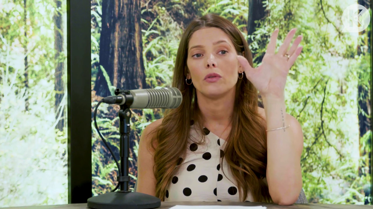 Ashley-Greene-dot-nl_TheTwilightEffect-BreakingDawnPart2-RewatchPart2of3-1279.jpg Ashley-Greene-dot-nl_TheTwilightEffect-BreakingDawnPart2-RewatchPart2of3-1279.jpg