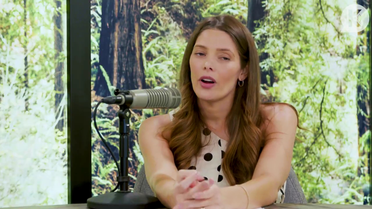 Ashley-Greene-dot-nl_TheTwilightEffect-BreakingDawnPart2-RewatchPart2of3-1386.jpg