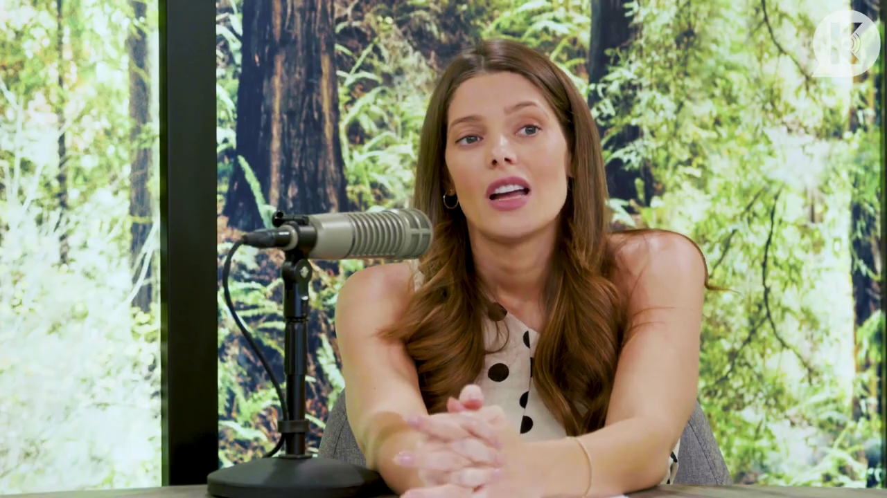 Ashley-Greene-dot-nl_TheTwilightEffect-BreakingDawnPart2-RewatchPart2of3-1392.jpg Ashley-Greene-dot-nl_TheTwilightEffect-BreakingDawnPart2-RewatchPart2of3-1392.jpg