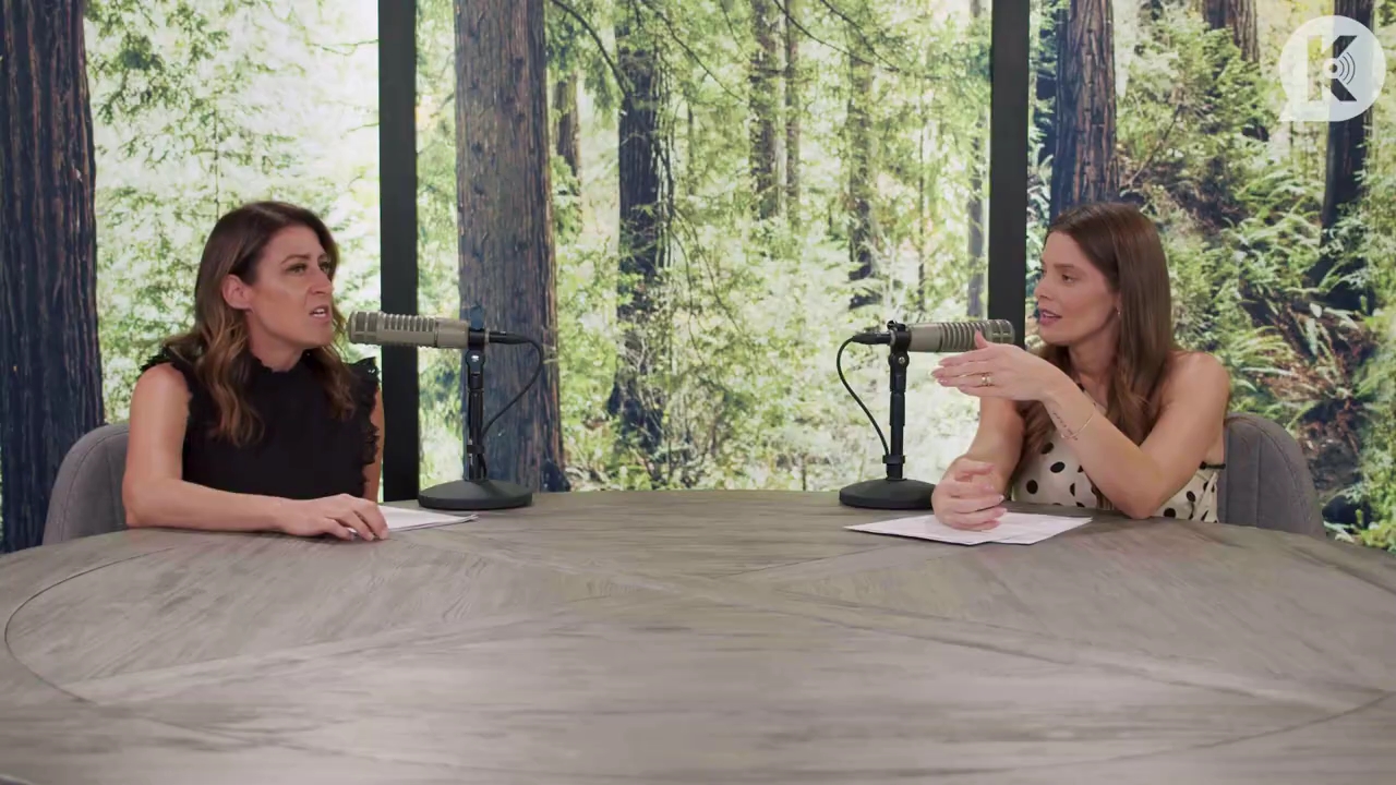 Ashley-Greene-dot-nl_TheTwilightEffect-BreakingDawnPart2-RewatchPart2of3-1410.jpg