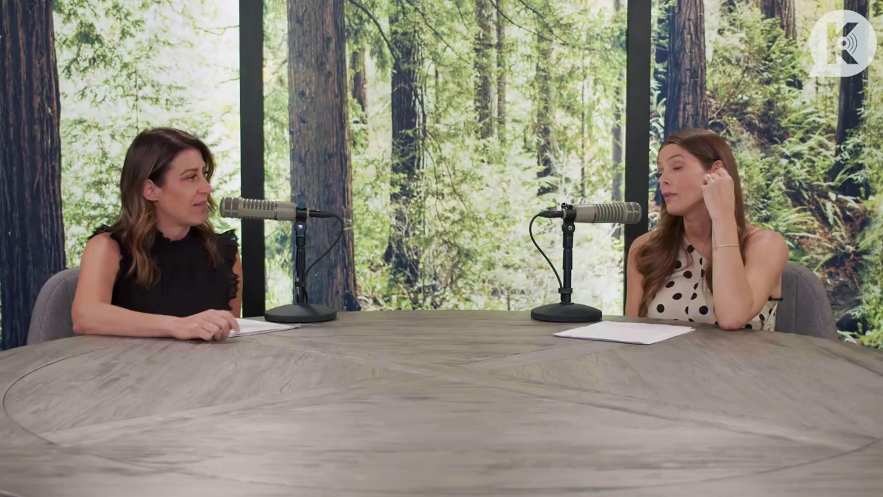 Ashley-Greene-dot-nl_TheTwilightEffect-BreakingDawnPart2-RewatchPart2of3-1605.jpg