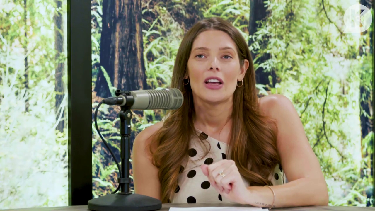 Ashley-Greene-dot-nl_TheTwilightEffect-BreakingDawnPart2-RewatchPart2of3-1613.jpg