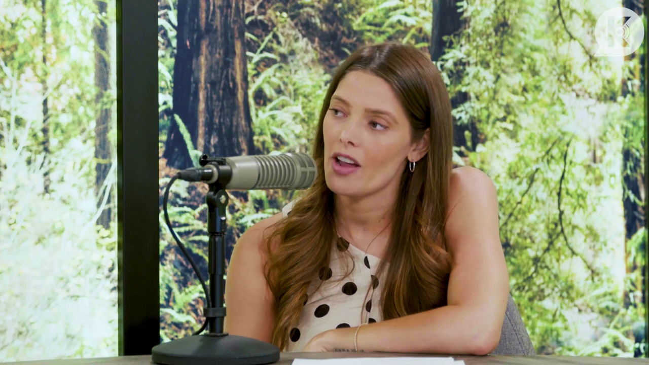 Ashley-Greene-dot-nl_TheTwilightEffect-BreakingDawnPart2-RewatchPart2of3-1680.jpg Ashley-Greene-dot-nl_TheTwilightEffect-BreakingDawnPart2-RewatchPart2of3-1680.jpg