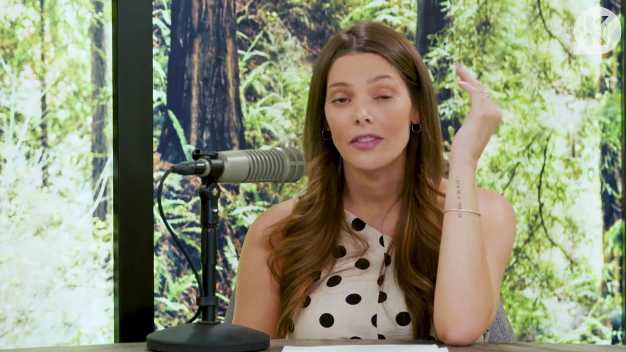 Ashley-Greene-dot-nl_TheTwilightEffect-BreakingDawnPart2-RewatchPart2of3-1696.jpg