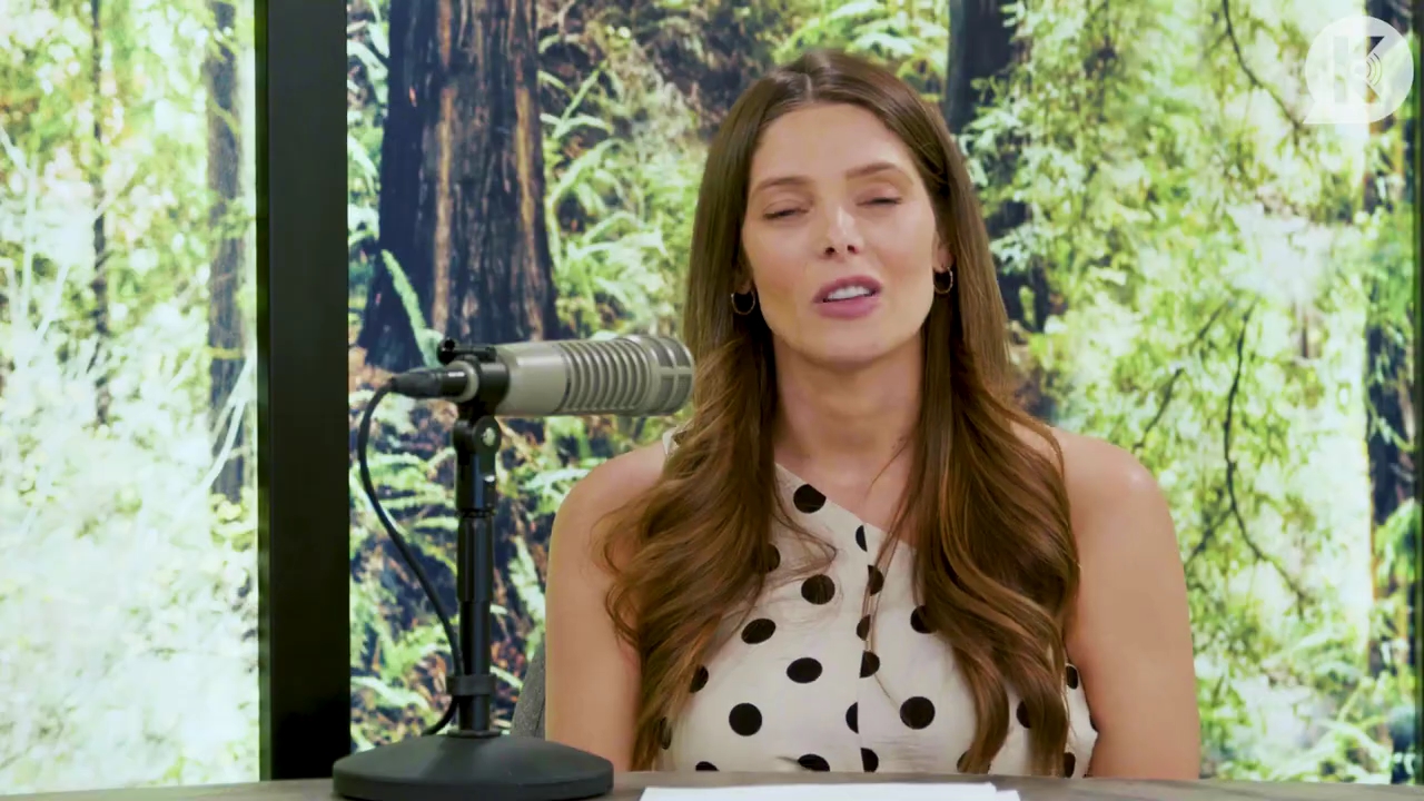 Ashley-Greene-dot-nl_TheTwilightEffect-BreakingDawnPart2-RewatchPart2of3-1729.jpg