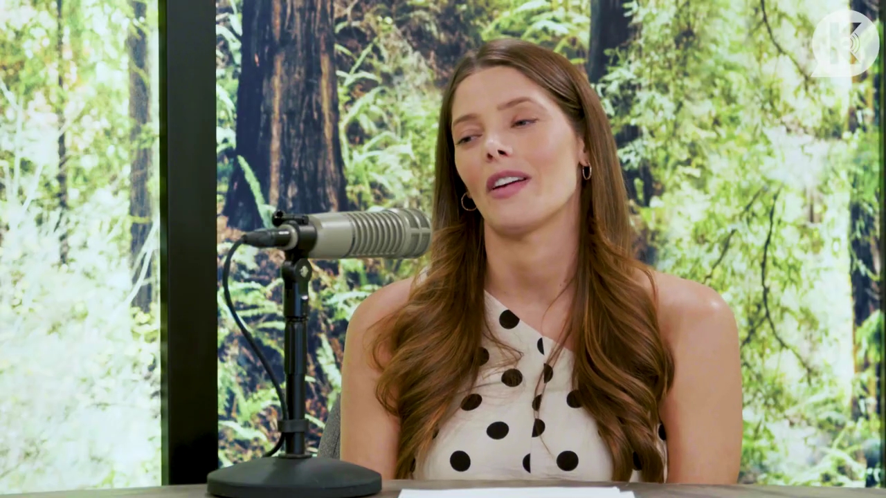 Ashley-Greene-dot-nl_TheTwilightEffect-BreakingDawnPart2-RewatchPart2of3-1857.jpg Ashley-Greene-dot-nl_TheTwilightEffect-BreakingDawnPart2-RewatchPart2of3-1857.jpg