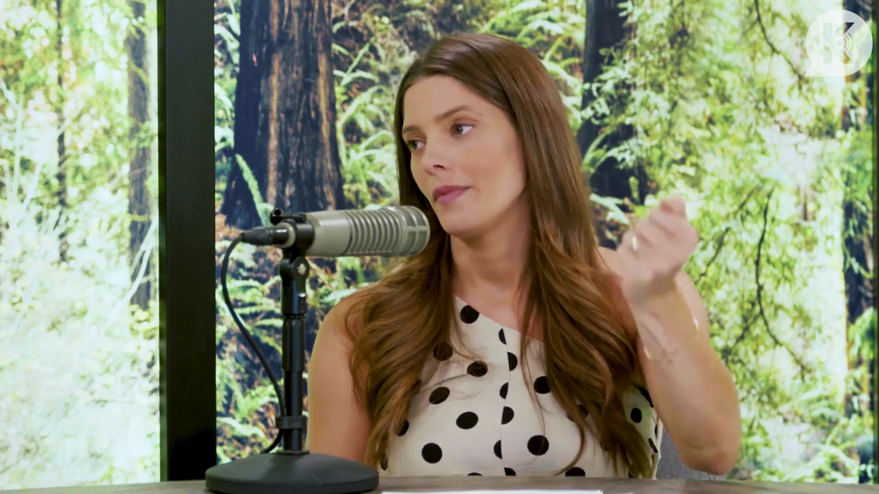 Ashley-Greene-dot-nl_TheTwilightEffect-BreakingDawnPart2-RewatchPart2of3-1935.jpg Ashley-Greene-dot-nl_TheTwilightEffect-BreakingDawnPart2-RewatchPart2of3-1935.jpg