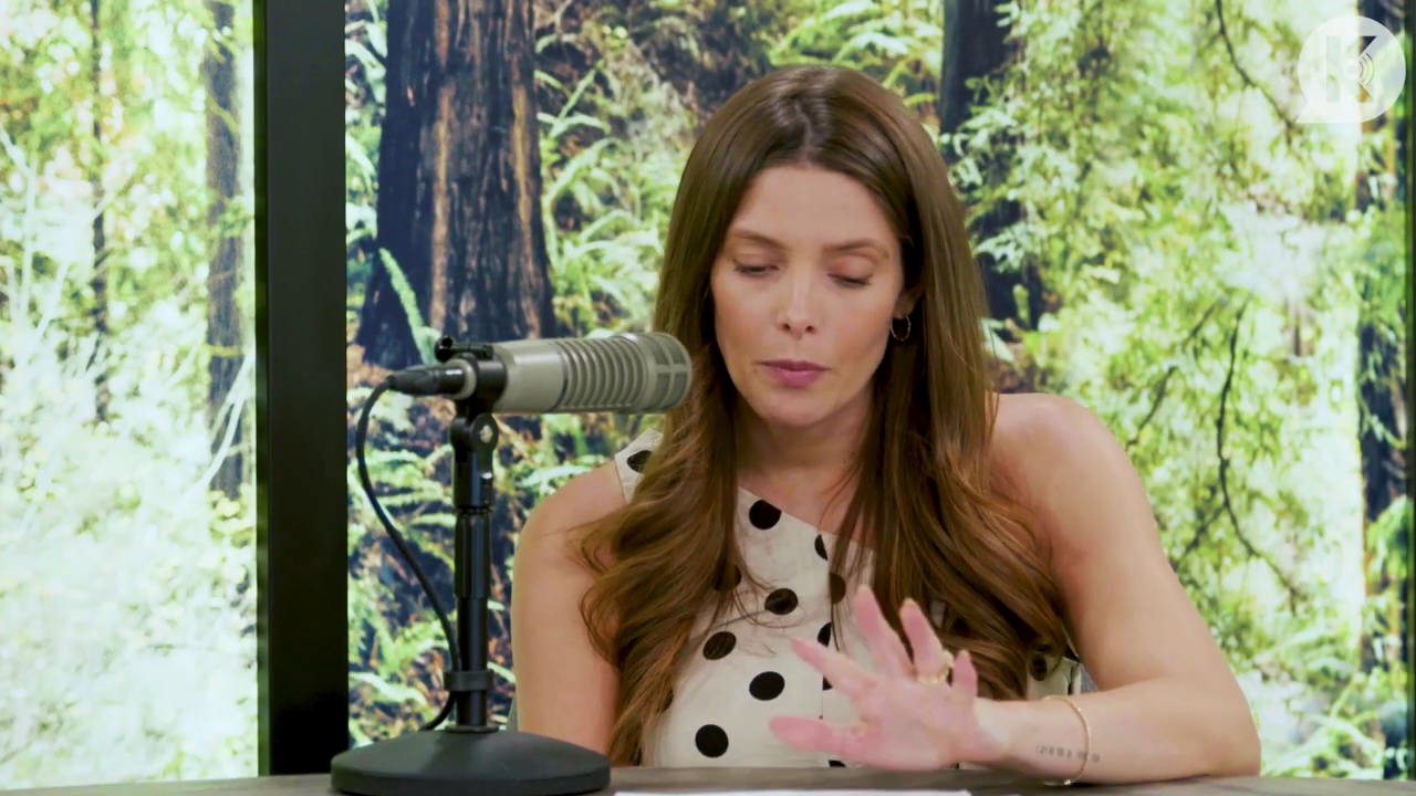 Ashley-Greene-dot-nl_TheTwilightEffect-BreakingDawnPart2-RewatchPart2of3-2001.jpg