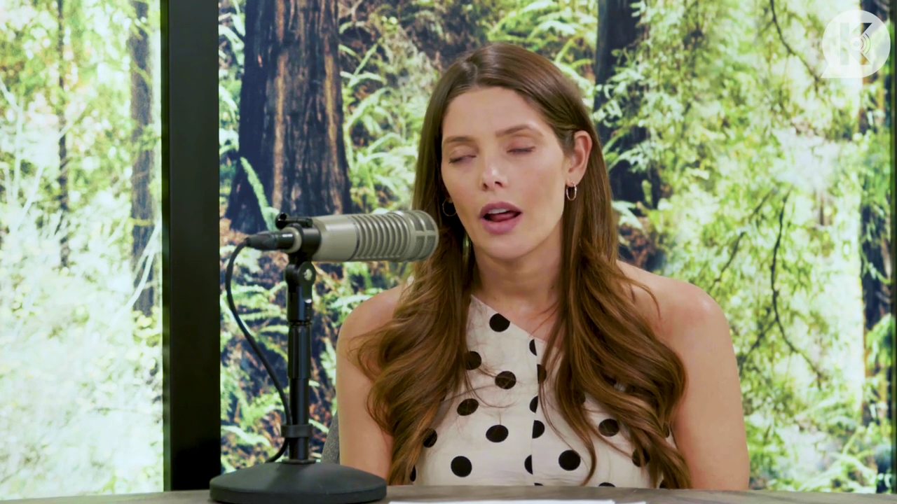 Ashley-Greene-dot-nl_TheTwilightEffect-BreakingDawnPart2-RewatchPart2of3-2063.jpg Ashley-Greene-dot-nl_TheTwilightEffect-BreakingDawnPart2-RewatchPart2of3-2063.jpg