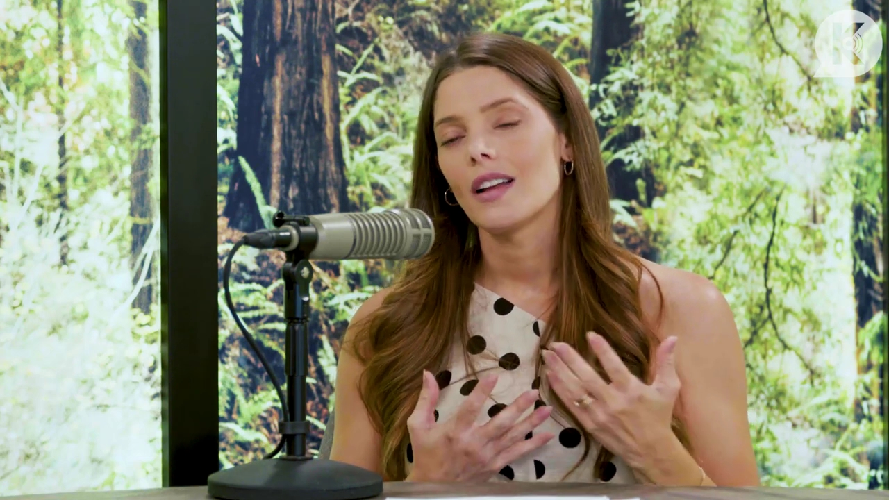 Ashley-Greene-dot-nl_TheTwilightEffect-BreakingDawnPart2-RewatchPart2of3-2138.jpg Ashley-Greene-dot-nl_TheTwilightEffect-BreakingDawnPart2-RewatchPart2of3-2138.jpg