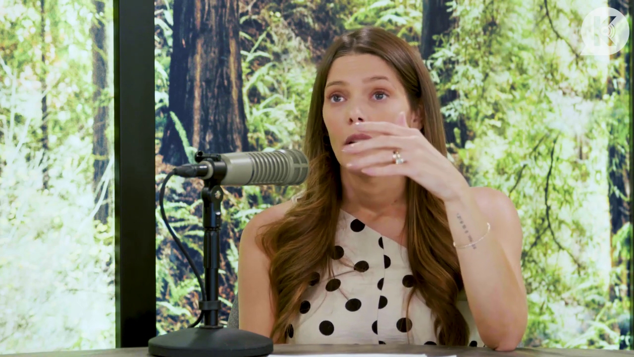 Ashley-Greene-dot-nl_TheTwilightEffect-BreakingDawnPart2-RewatchPart2of3-2191.jpg Ashley-Greene-dot-nl_TheTwilightEffect-BreakingDawnPart2-RewatchPart2of3-2191.jpg