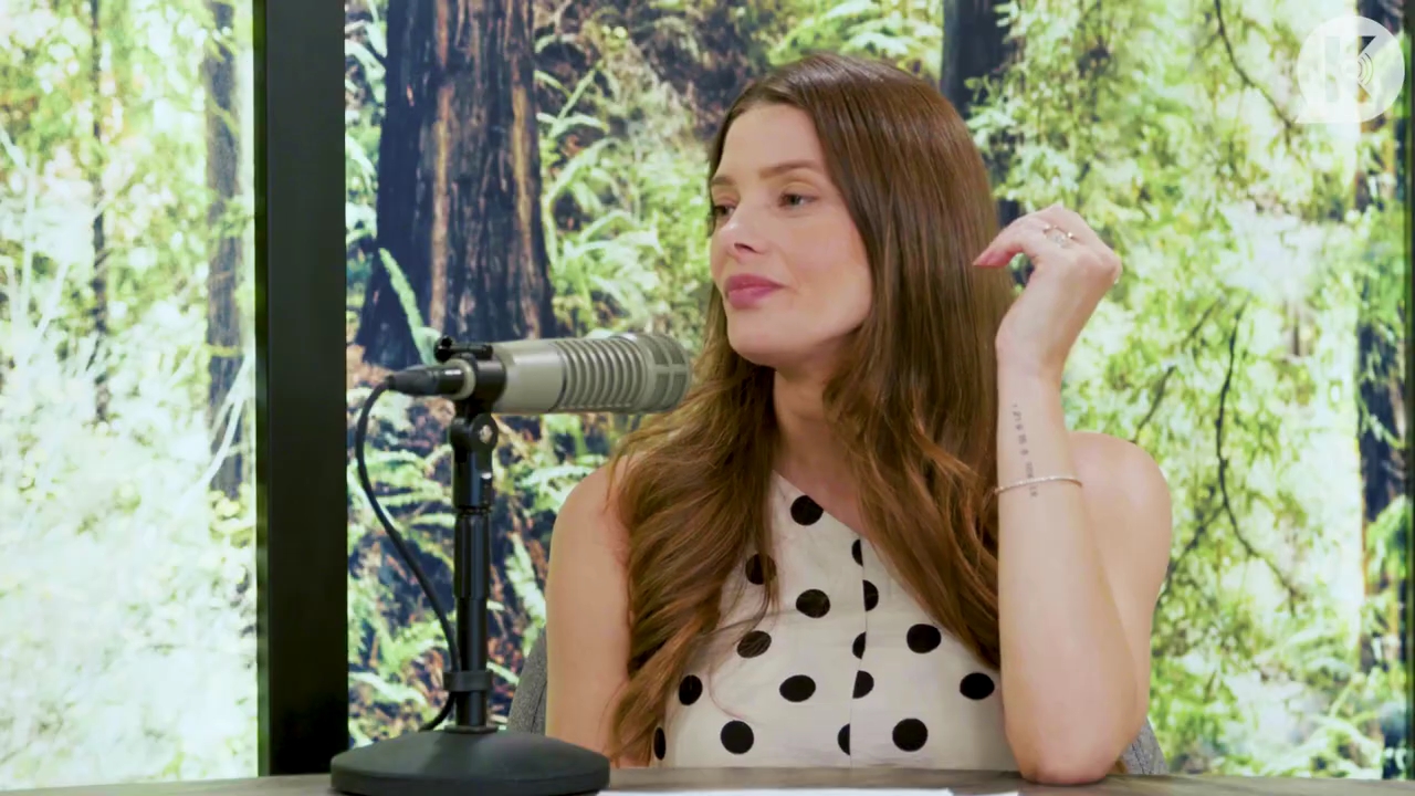 Ashley-Greene-dot-nl_TheTwilightEffect-BreakingDawnPart2-RewatchPart2of3-2232.jpg Ashley-Greene-dot-nl_TheTwilightEffect-BreakingDawnPart2-RewatchPart2of3-2232.jpg