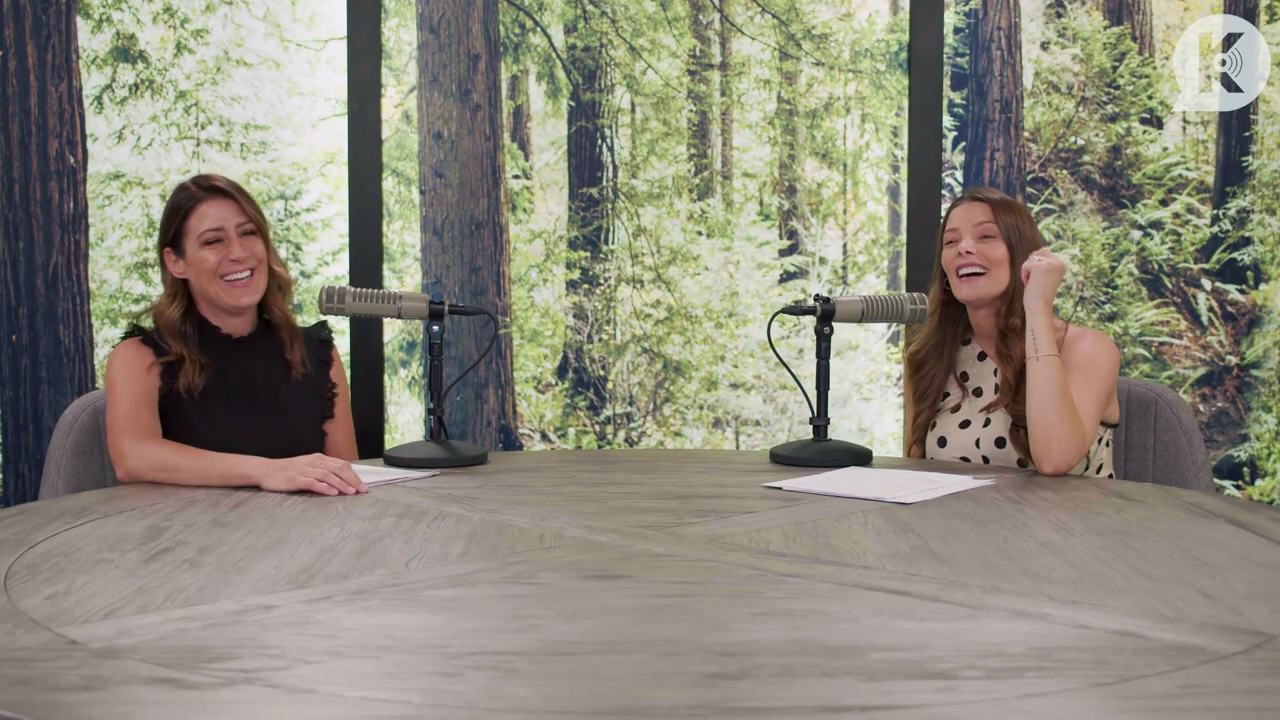 Ashley-Greene-dot-nl_TheTwilightEffect-BreakingDawnPart2-RewatchPart2of3-2280.jpg