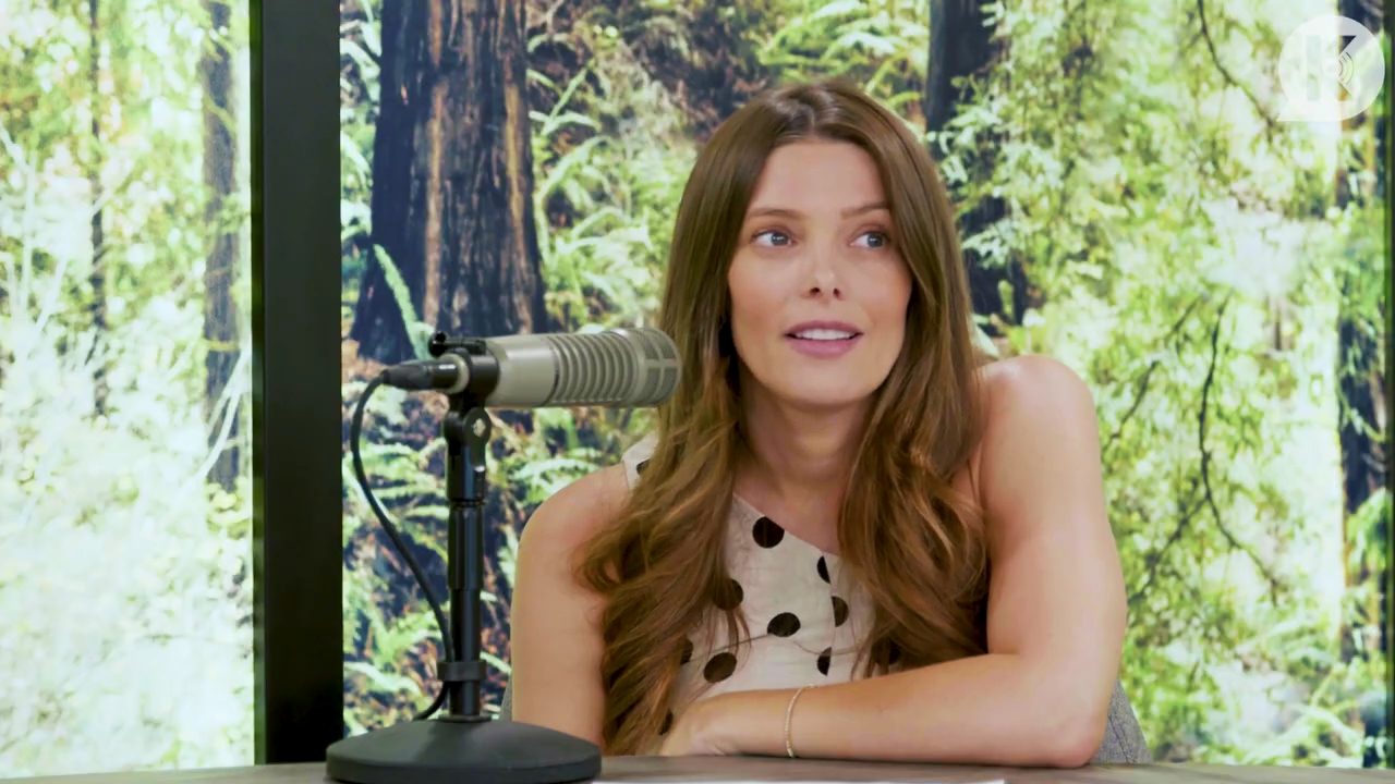 Ashley-Greene-dot-nl_TheTwilightEffect-BreakingDawnPart2-RewatchPart2of3-2353.jpg