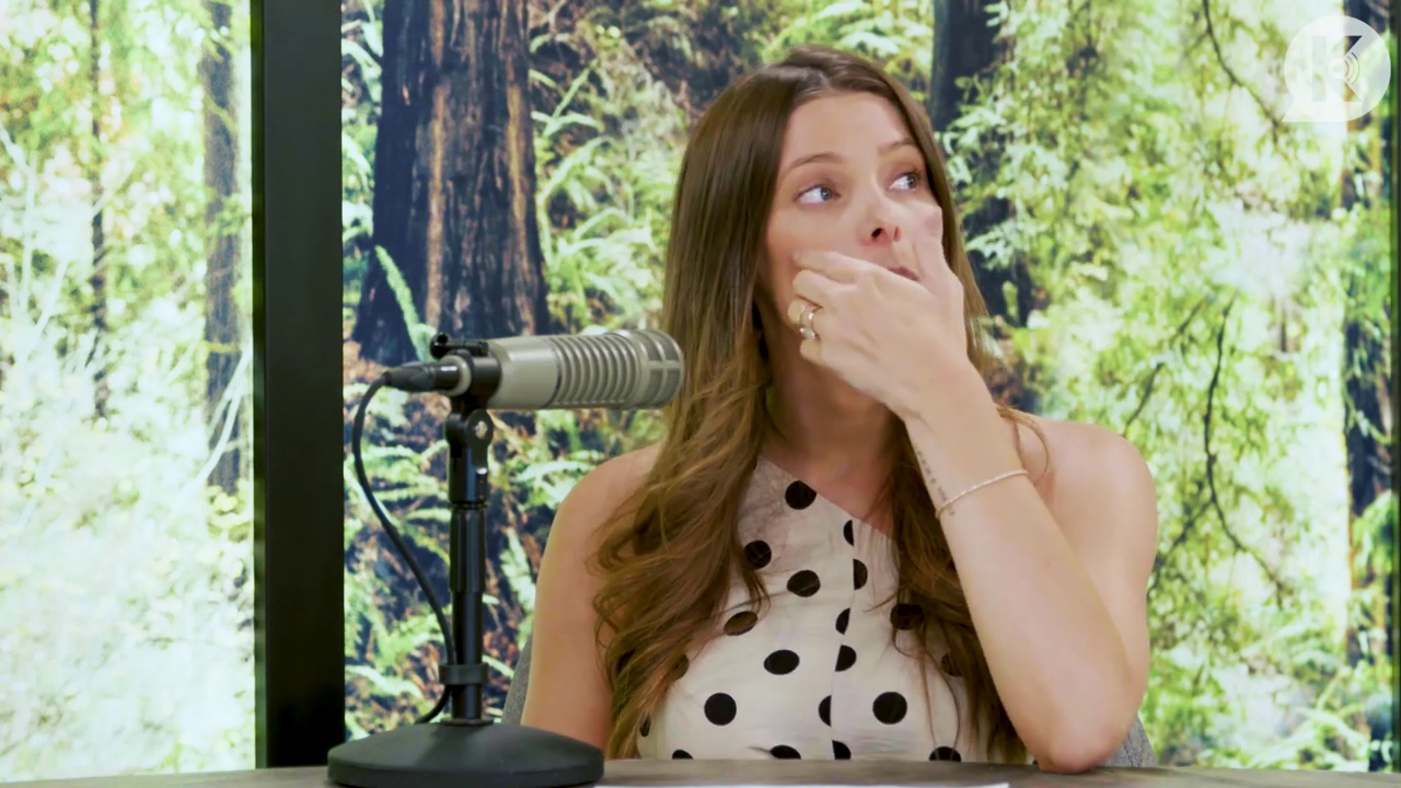 Ashley-Greene-dot-nl_TheTwilightEffect-BreakingDawnPart2-RewatchPart2of3-2383.jpg