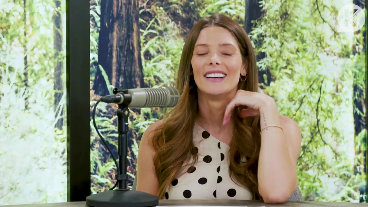 Ashley-Greene-dot-nl_TheTwilightEffect-BreakingDawnPart2-RewatchPart2of3-2457.jpg Ashley-Greene-dot-nl_TheTwilightEffect-BreakingDawnPart2-RewatchPart2of3-2457.jpg