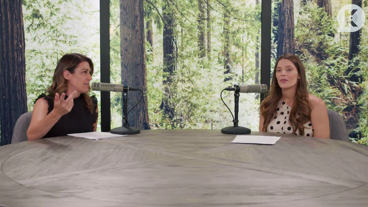Ashley-Greene-dot-nl_TheTwilightEffect-BreakingDawnPart2-RewatchPart2of3-2581.jpg