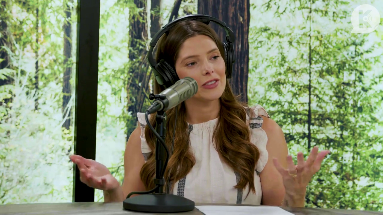 Ashley-Greene-dot-nl_TheTwilightEffect-BreakingDawnPart2-RewatchPart2of3-3005.jpg