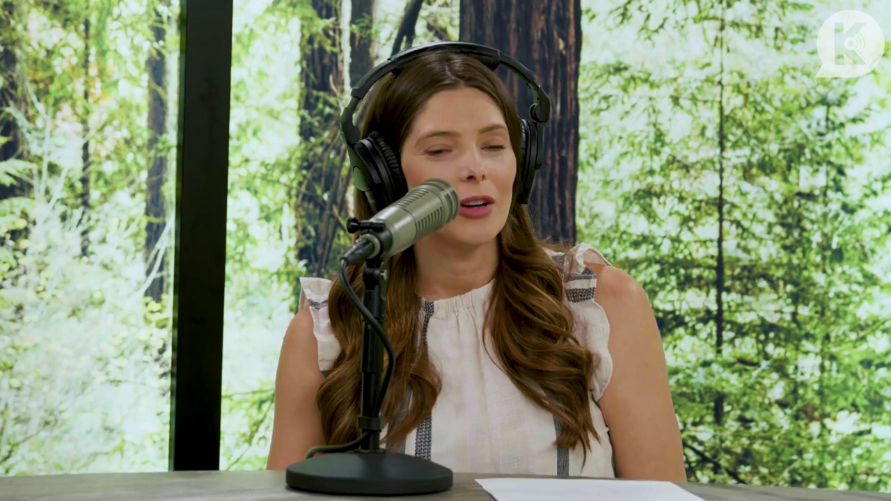 Ashley-Greene-dot-nl_TheTwilightEffect-BreakingDawnPart2-RewatchPart2of3-3203.jpg