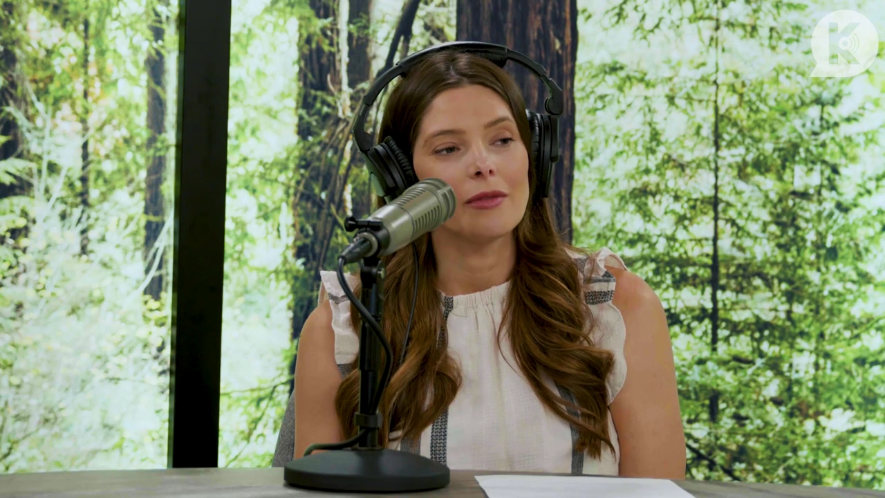 Ashley-Greene-dot-nl_TheTwilightEffect-BreakingDawnPart2-RewatchPart2of3-3354.jpg Ashley-Greene-dot-nl_TheTwilightEffect-BreakingDawnPart2-RewatchPart2of3-3354.jpg