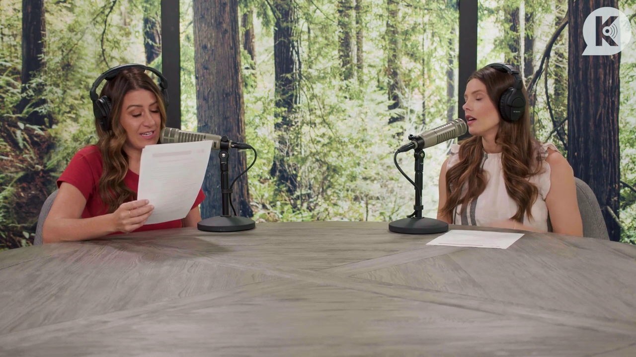 Ashley-Greene-dot-nl_TheTwilightEffect-BreakingDawnPart2-RewatchPart2of3-4040.jpg