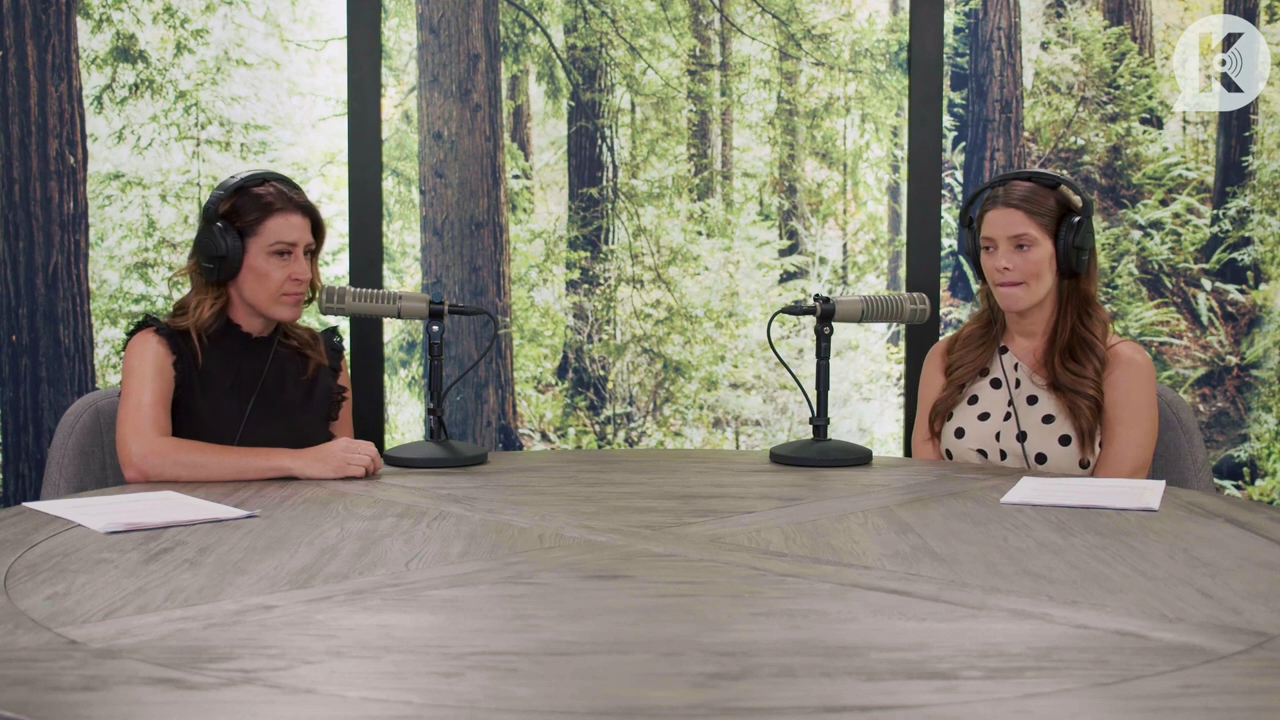 Ashley-Greene-dot-nl_TheTwilightEffect-BreakingDawnPart2-RewatchPart2of3-4270.jpg