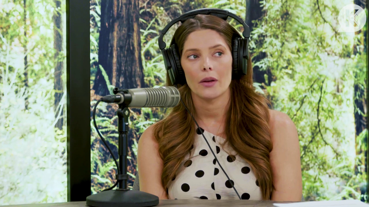 Ashley-Greene-dot-nl_TheTwilightEffect-BreakingDawnPart2-RewatchPart2of3-4400.jpg Ashley-Greene-dot-nl_TheTwilightEffect-BreakingDawnPart2-RewatchPart2of3-4400.jpg