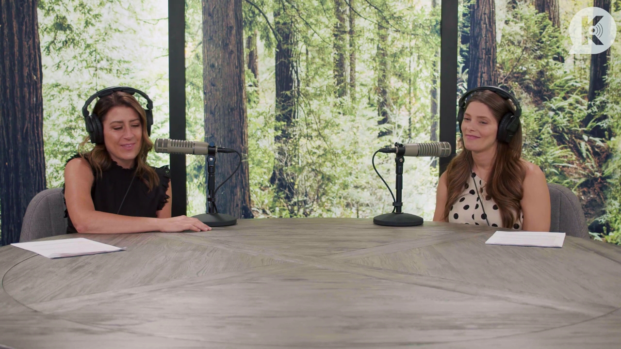 Ashley-Greene-dot-nl_TheTwilightEffect-BreakingDawnPart2-RewatchPart2of3-4486.jpg
