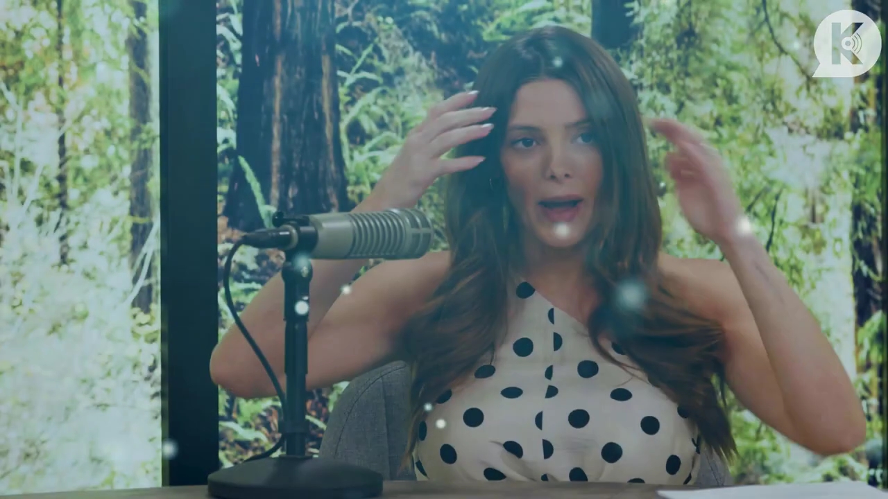 Ashley-Greene-dot-nl_TheTwilightEffect-BreakingDawnPart2-RewatchPart2of3-4549.jpg