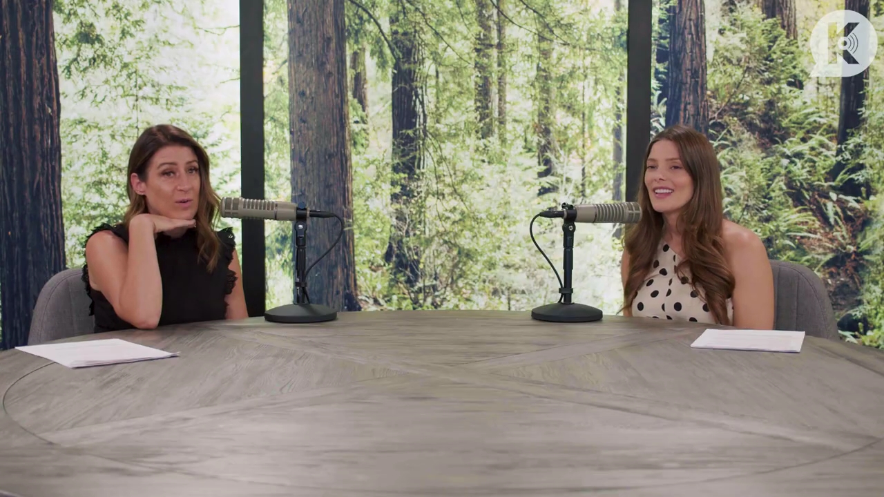 Ashley-Greene-dot-nl_TheTwilightEffect-BreakingDawnPart2-RewatchPart2of3-4567.jpg