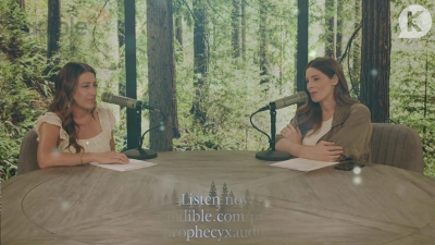 Ashley-Greene-dot-nl_TheTwilightEffect-BreakingDawnPart2-RewatchPart2of3-1008.jpg