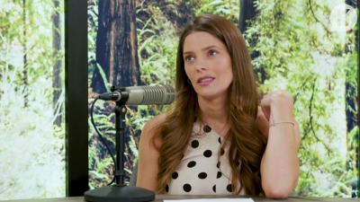 Ashley-Greene-dot-nl_TheTwilightEffect-BreakingDawnPart2-RewatchPart2of3-1175.jpg
