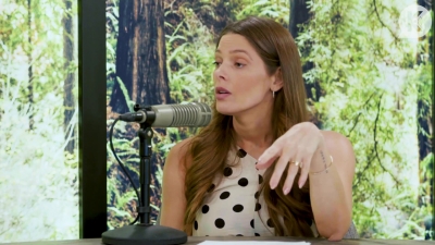Ashley-Greene-dot-nl_TheTwilightEffect-BreakingDawnPart2-RewatchPart2of3-1284.jpg