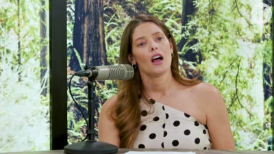 Ashley-Greene-dot-nl_TheTwilightEffect-BreakingDawnPart2-RewatchPart2of3-1335.jpg